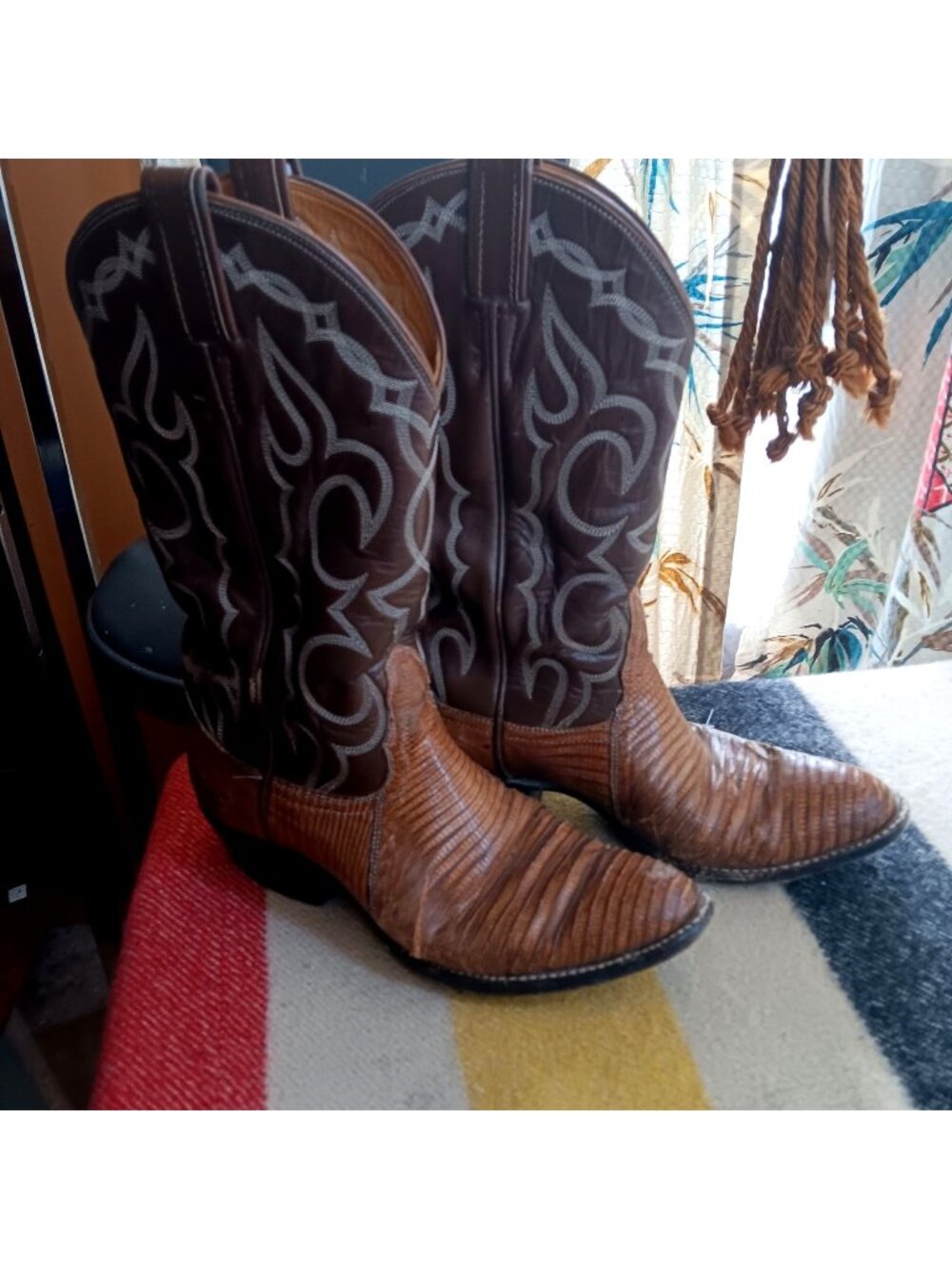 Vintage Tony Lama Cowgirl Boots 7 D 1980's Lizard Stacked Heel USA Mens 6 B